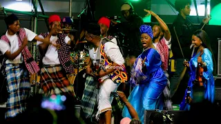 NI BALAAA SHOW YA MIAKA 30 ILIVYOFUNGULIWA MUDA HUU ZANZIBAR/SHANGWE HALIPIMIKI