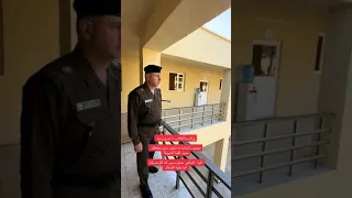 احلا شي من عميد الكلية يراقب الطلاب ومحد يدري ييه لاحضو المسير وزارة الداخليه وزارة الدفاع 