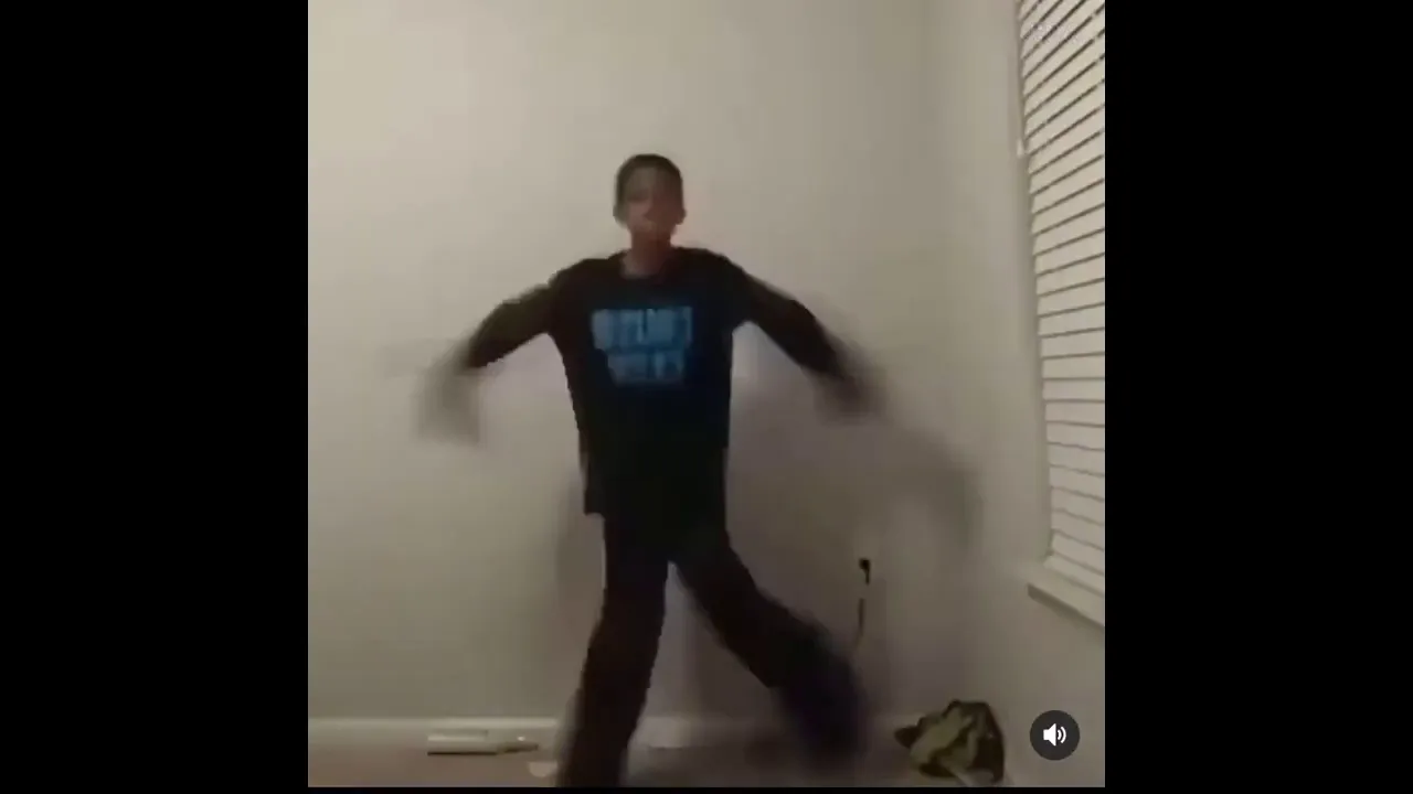 kid dancing to jumper song from geometry dash (extended)