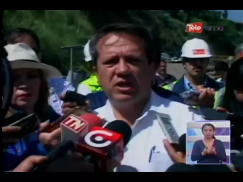 Ministro de transporte Boris Córdova recorre obras de tranvía