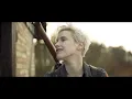 Deine Cousine - Runaway Girl (Offizielles Video)