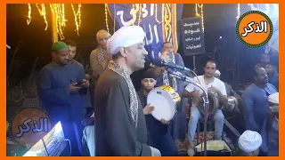شاهد الشيخ رجب يوسف الديروطي يمدح في حب السيده زينب دندنها