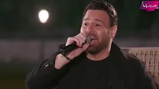 اجمل ديو غنائي بين عاصي الحلاني وابنته ماريتا من حديقة المنزل   دندنها
