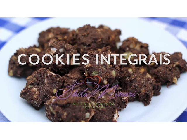 RECEITA DE COOKIES INTEGRAIS DE BANANA, AVEIA, CASTANHAS E CACAU