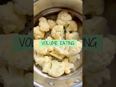 MANAGE WEIGHT WHILE EATING A LOT OF FOOD! White beans in cauliflower cream sauce! So filling