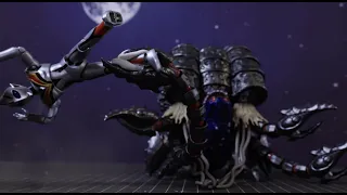 A childhood nightmare returns! Ultraman Tiga vs. Gatanothor! #blokees #stopmotion #ultraman