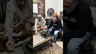 شوفوا امي طول عمرها بتفرق ما بينا وبين اخويا وفي الآخر اخويا هيعمل    دندنها