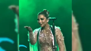 لاول مرة اصالة تغني ارفع رأسك فوق انت سوري حر أداء كامل في قطر 