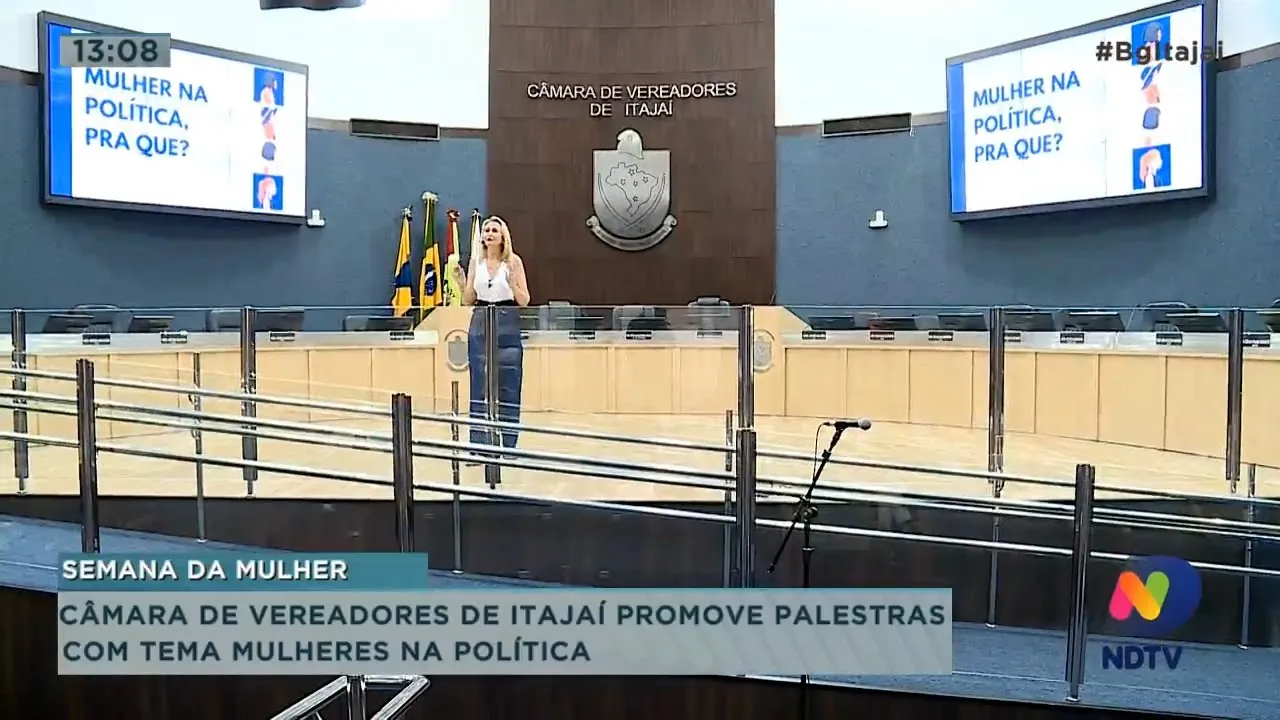 Câmara de Vereadores de Itajaí promove palestra com tema Mulheres na Política