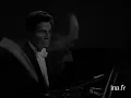 Duke Ellington: Take the A Train  (solo piano)