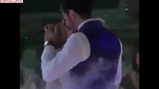 بيكي الحياه بتحلالي ياللي شغلتلي بالي دندنها