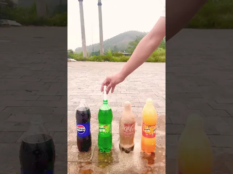 Thí Nghiệm Khoa Học: Coca-Cola + Pepsi Vs Mentos