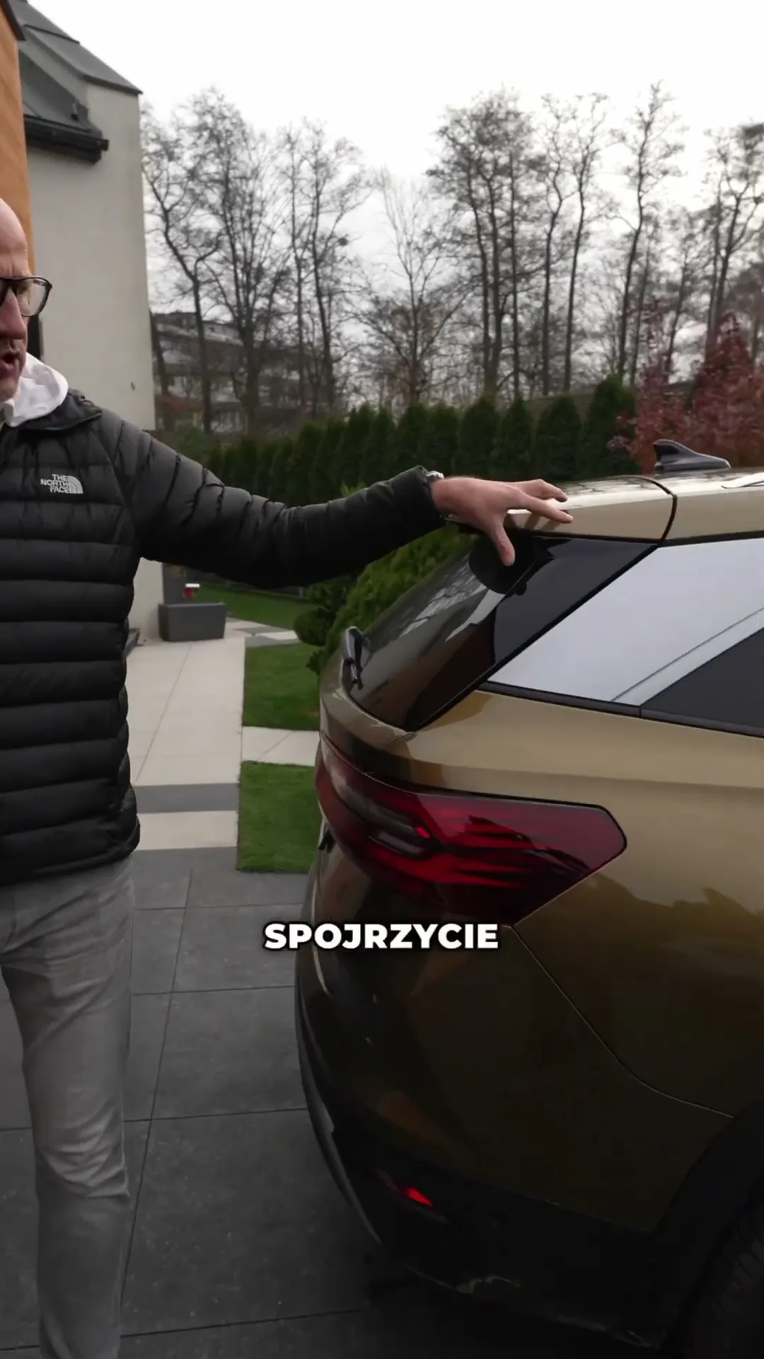 Porównanie Kodiaqów - stary czy nowy?! #skodakodiaq #caroseria #shorts
