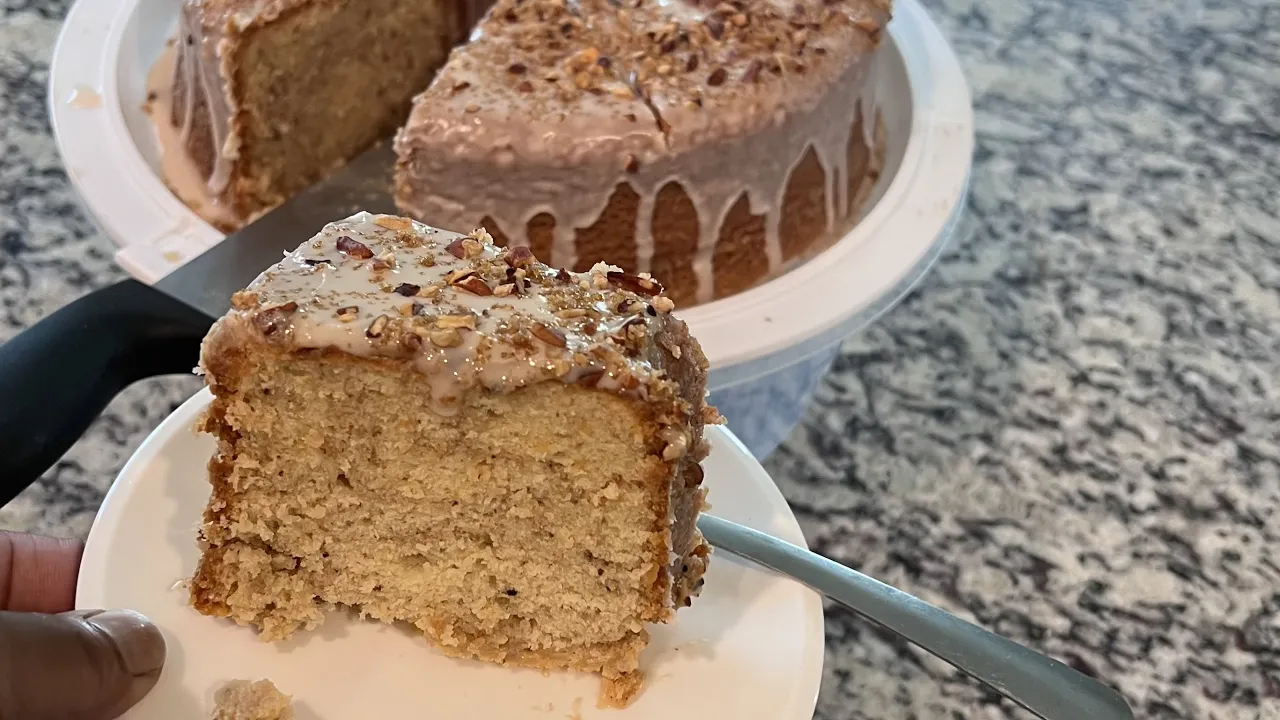 Butter Pecan Pound Cake