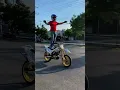 Lagu Joget Stecu Di Atas Motor #shorts #stecu #velocity #supermoto #busyairi1927