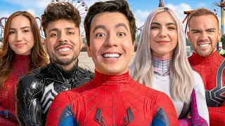 Jugamos a las ESCONDIDAS vestidos de SPIDERMAN 🎢🎡