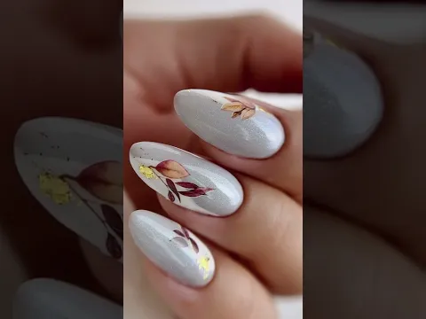 Video preview Autumn Leaves Nail Stickers