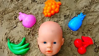 Learn colors with  Baby Dolls and colored basket