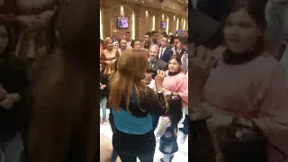 سومه العدوى فرحه الفورسيزون دندنها