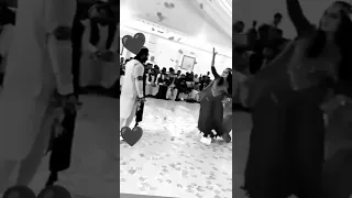 لا مانسيتك كنت أترك النوم من اجلك والان أصبحت انام حتى لا أشعر بغيابـك 