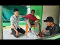 Tok Tayeb Coba Alat Senam Kaki