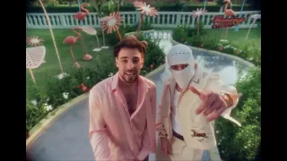تووليت فل بيت والله لحطك بجيبي عشأن ابطل مسي يابيبي احلا اغنيه نزلتا علا صفحتي وكل الحب دندنها