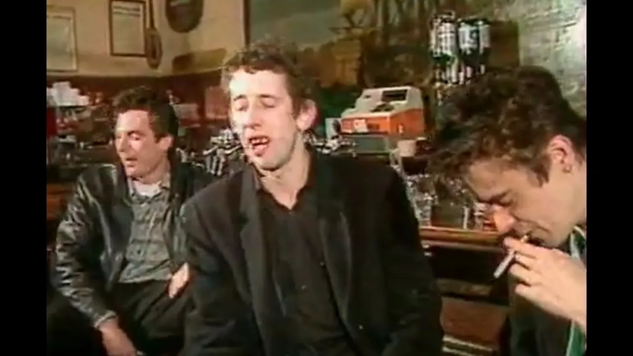 The Pogues singing 'Dirty Old Town' drunk in a pub