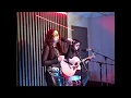 Download Lagu Dorothy - Bones (unplugged radio session)