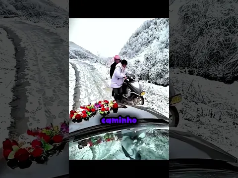 Na china os noivos tem total preferencia na estrada... 🚗😱