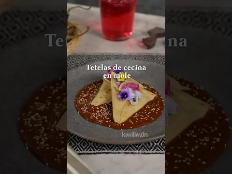 Tetela de cecina en mole | kiwilimón recetas