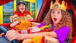 Comiendo en TODOS los Drive-Thru en menos de 24 Horas con una Cybertruck ft. Miranda  🍔🥤🍟🚗