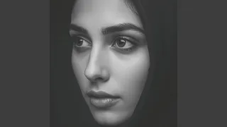 يا أجمل صدفة في عمري دندنها