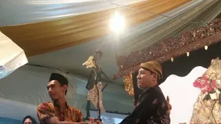 petruk gandrung gagrag banyumasan ki guntur riant