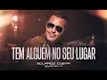Download Lagu TEM ALGUÉM NO SEU LUGAR l Eduardo Costa (Acústico do Rei)