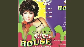 Download Tutus (House) MP3
