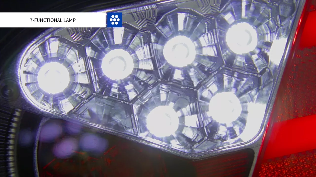 Video: Links | LED achterlicht zonder kentekenlicht | 12-36v | 5-PIN | V10C4-501B5