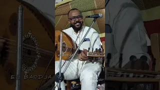 يامي لا تبكيش يامي خلي الهموم عليا  يامي لا تبكيش يامي خلي الهموم عليا