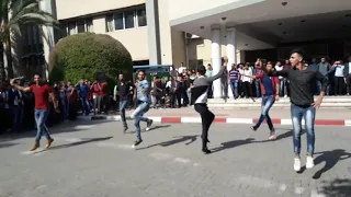 مفاجأة   دبكة ثتير الجدل بجمالها على اغنية انا دمي فلسطيني محمد عس اف دبكة فلسطينية دندنها