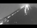Download Lagu BARU !! GUNUNG MERAPI ERUPSIKAN LAVA PIJAR JARAK LUNCUR 1900 M KE KALI SAT. PUTIH. MP3