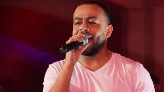                              تامر عاشور   مكرهتوش دندنها