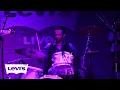 Download Lagu Nimmi Nimmi by Farhad Humayun | Levi's® Live