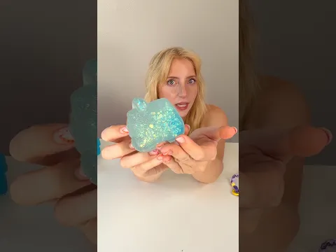Rating the Slapping Sounds of my FAVORITE Squishies!