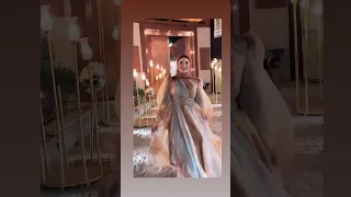 هدى زوجة أحمد سيد زيزو تتألق بفستان رائع للغاية 