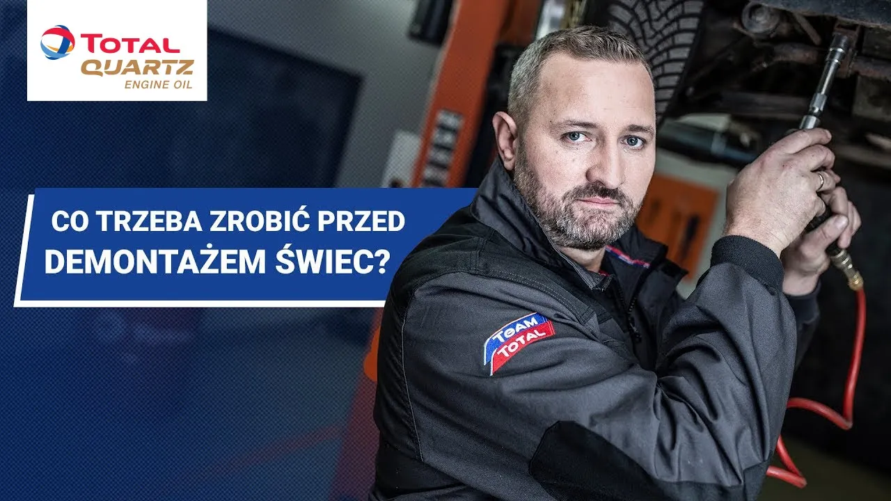Wymiana świec zapłonowych | Adam Klimek | Team Total : Youtube video player