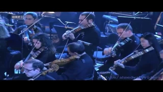 موسيقى رأفت الهجان ت عزف فى أوبرا فيينا ب  النمسا للموسيقار العالمى  ديفيد نيومان  دندنها