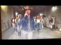 Dustin Lynch performs "Party Mode"