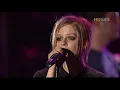 Download Lagu [1080p 60fps] Fall To Pieces-Avril Lavigne [Live In Seoul, 2004]