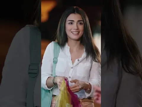 Serra'nın Güzelliği Herkesi Büyüledi ✨ - Sol Yanım #shorts
