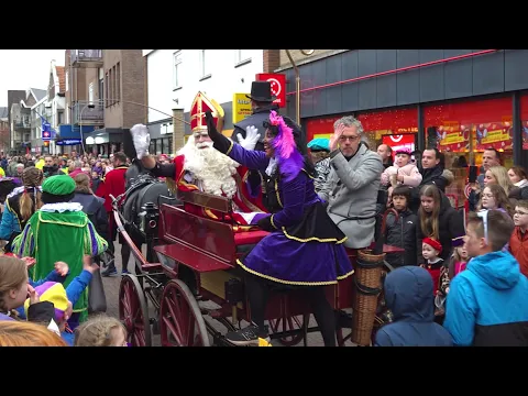 Video Beelden van de Sinterklaasintocht in Ermelo op 15 november 2025, gepubliceerd op dezelfde dag. Beelden van een eerdere editie.
