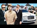 I Became a Fake Celebrity for a Day